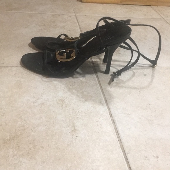 $899 vintage Gucci logo sandals size 37 - Picture 8 of 9